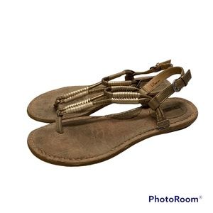 Born Concept BOC Gold Metallic Slingback Thongs Sandals C80346 womens Sz 8